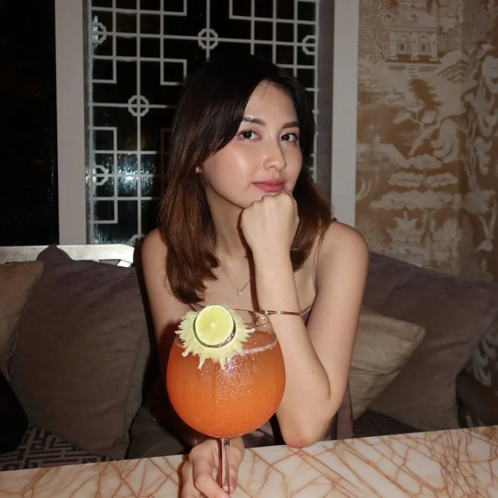 Profile Juliana swan9