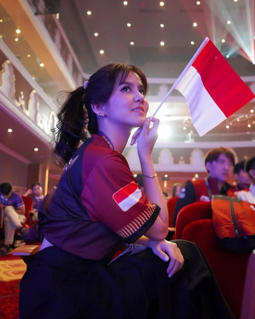 Playkami Anisa Rahim 14