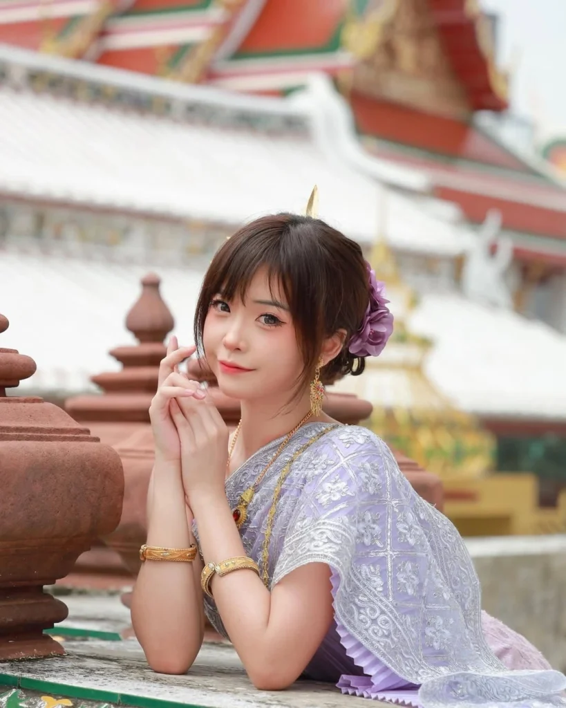 Playkami Clausiee 19